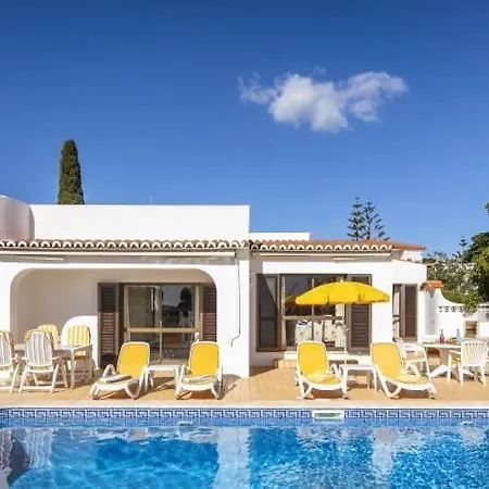 Great 2 Bedroom Carvoeiro Heated Pool Ac Short Walk To Beach Konukevi Carvoeiro (Lagoa)